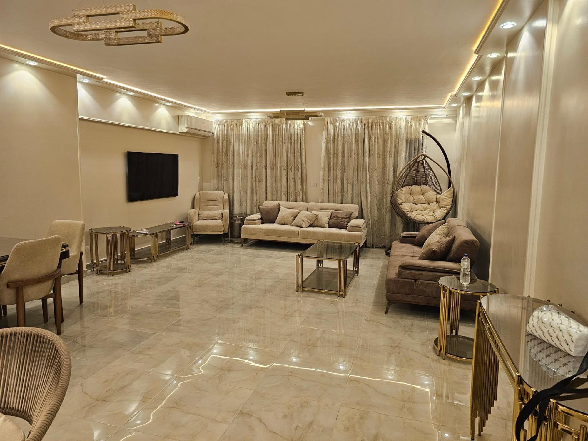 Apartment In Al Rehab *