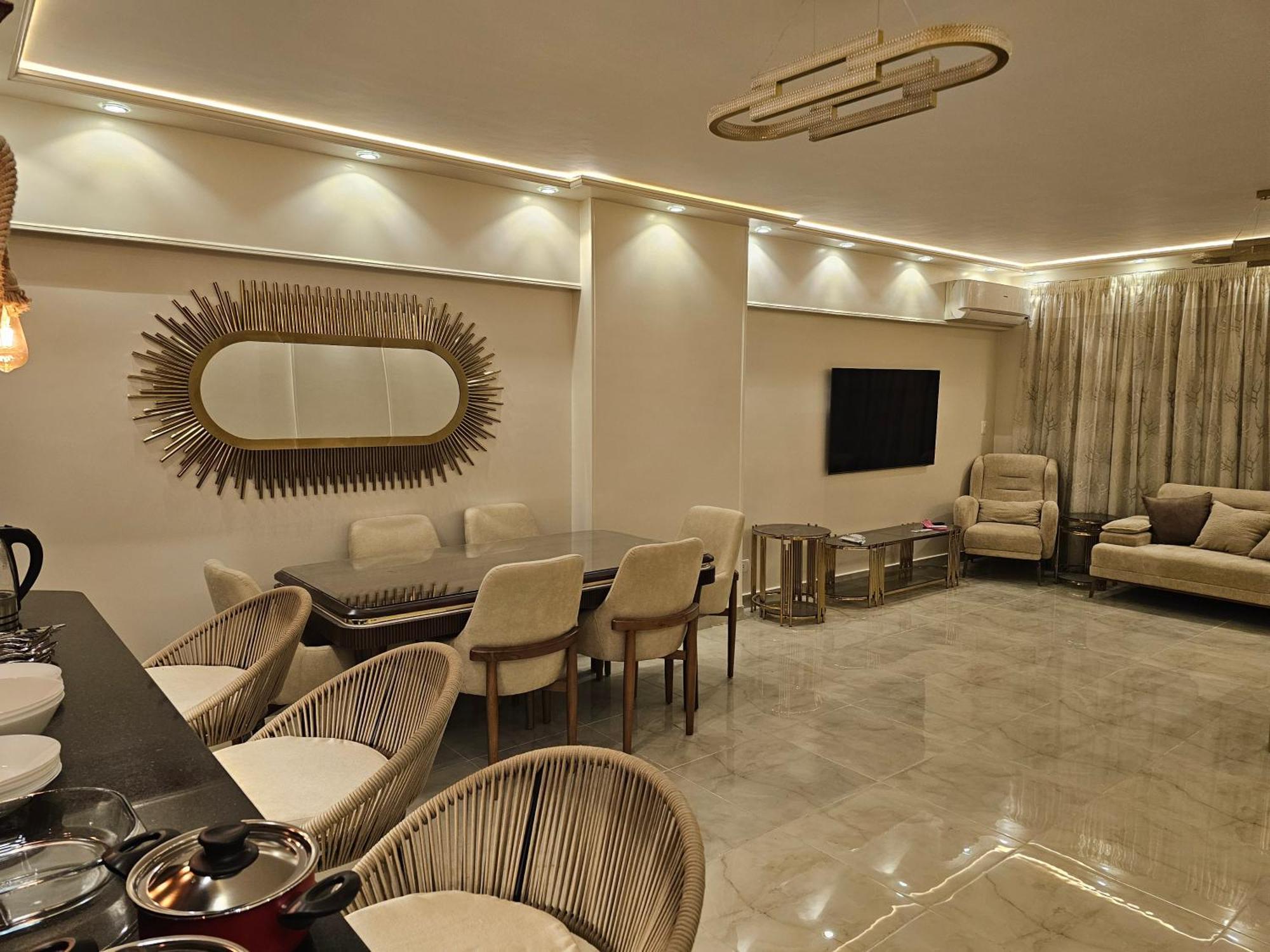 Apartment In Al Rehab Cairo
